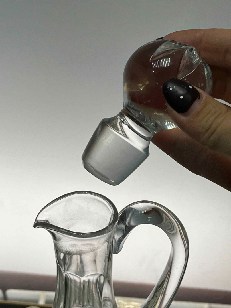 Графин с ручкой и крышкой Бориславский ХЗ. Хрусталь, рис от формы, алмаз грань этикетка. Цена за 1ш. Картинка 5